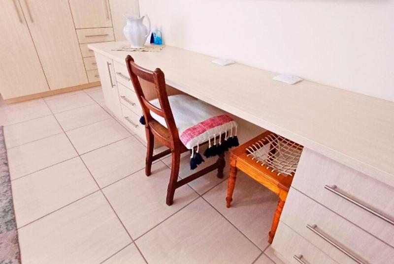 4 Bedroom Property for Sale in Monte Christo Western Cape